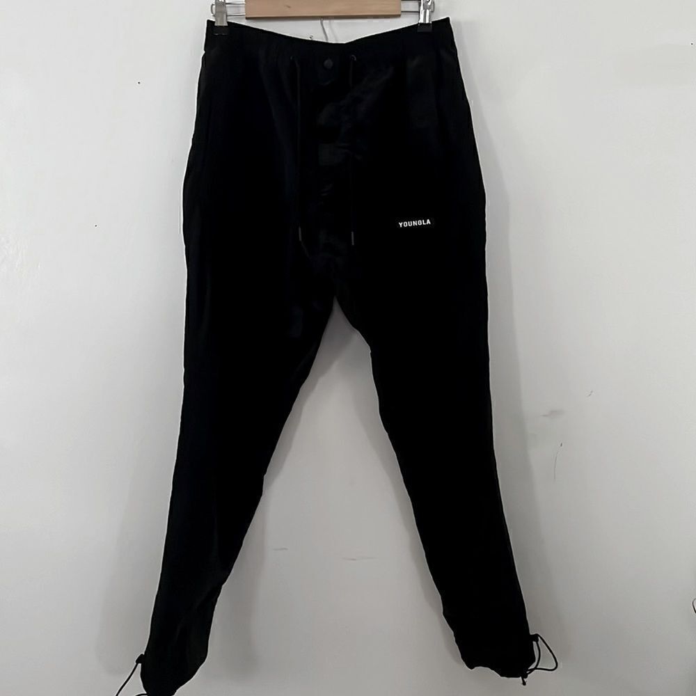 YOUNGLA Los Angeles mens pants  EUC
